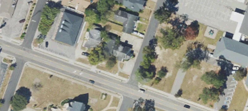 900 Broad St