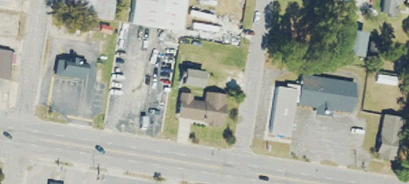 221 Broad St