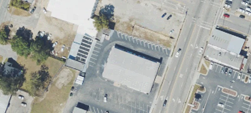 206 Poplar St