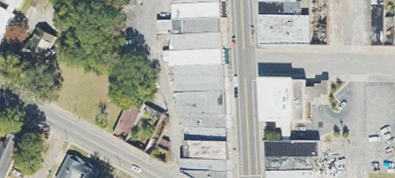 302 Main St