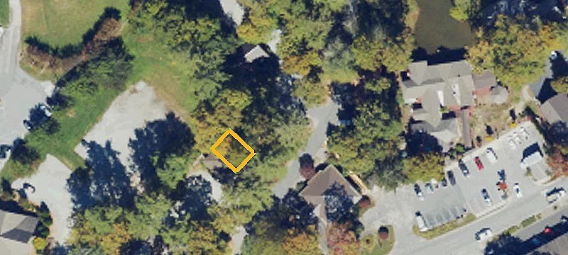 41 Chestnut Sq