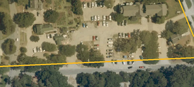 Schoolhouse Ln