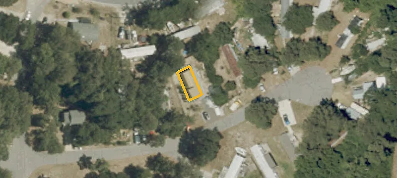 105 Swan E Ct