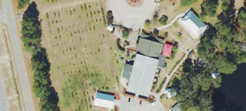 195 Vineyard Dr