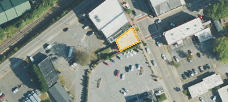 162 Main St