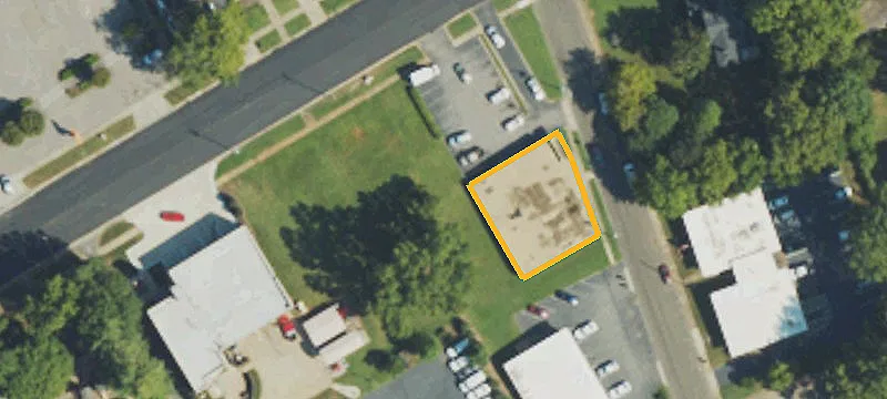 111 New College St