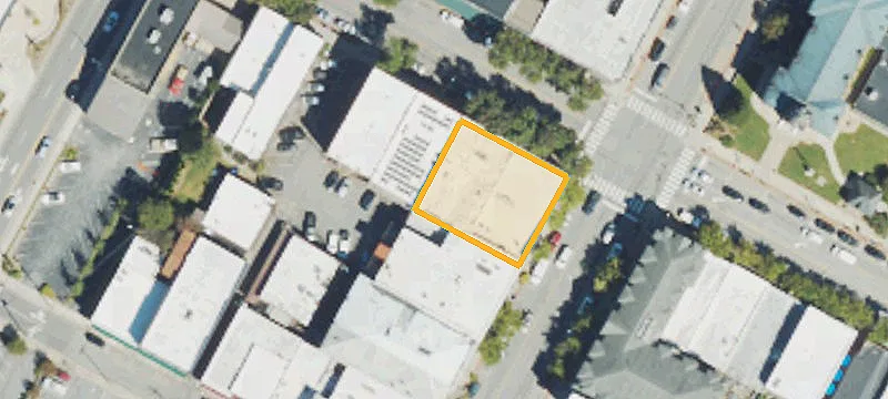 15 Main St