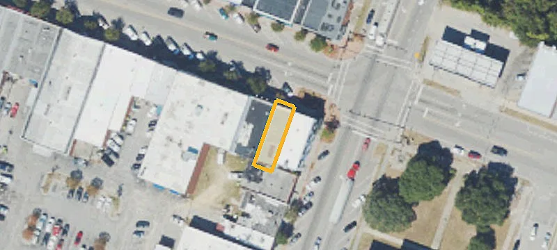 105 Broad St
