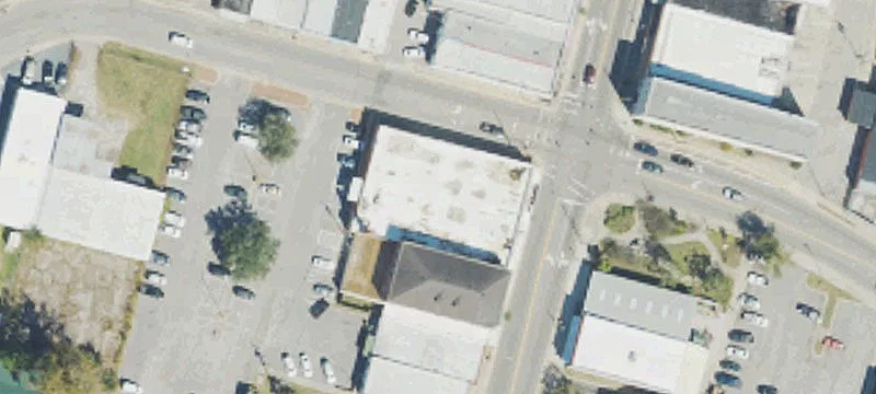 Main St