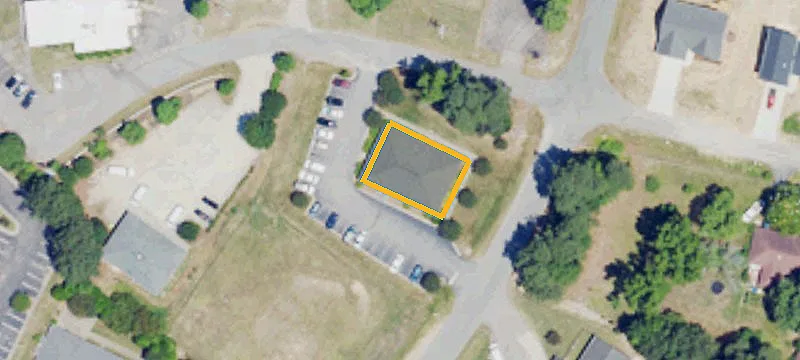 90 Tanglewood Dr