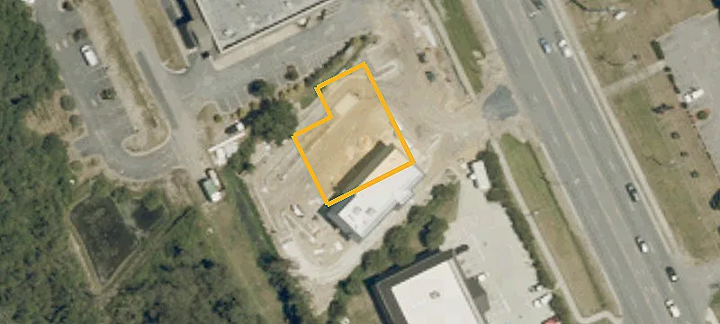 1208 Croatan Hwy