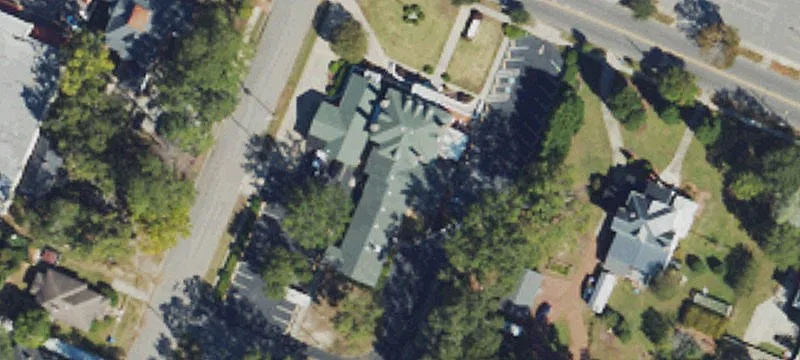 305 Church St