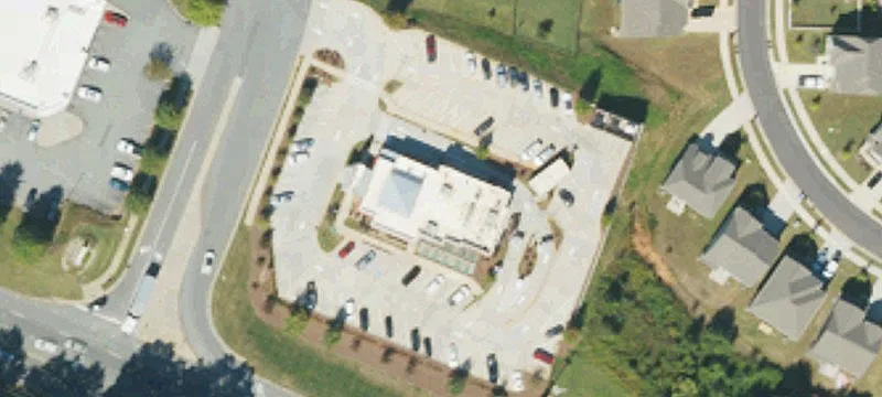920 Riv Hwy