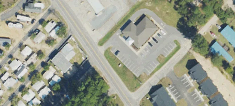 White Lk Dr