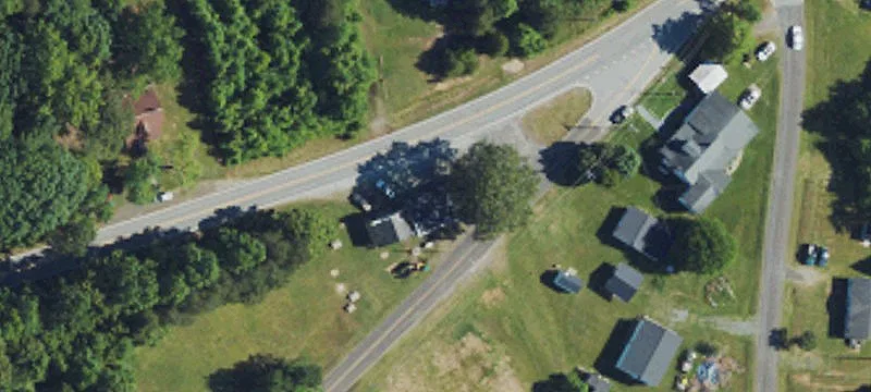 3827 Us Hwy 220th Bus