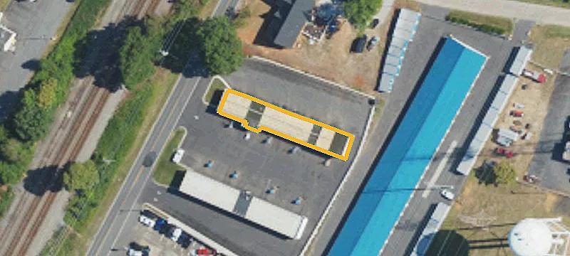 910 Rdg Ave