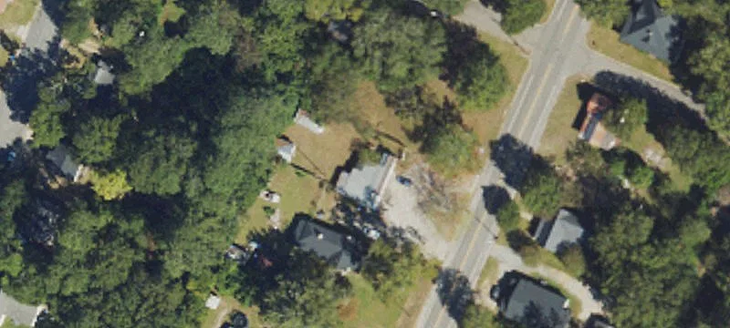 323 Gill St
