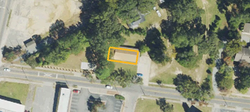 129 3rd Ave