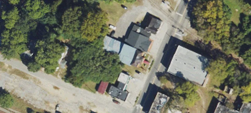 211 Main St