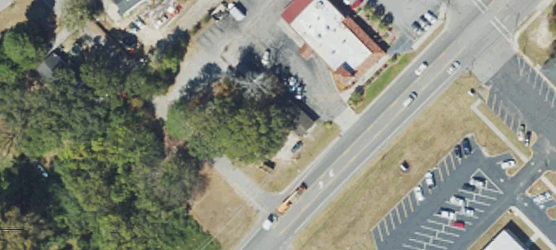 Poplar St