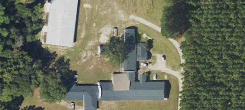 1372 Campbell Rd
