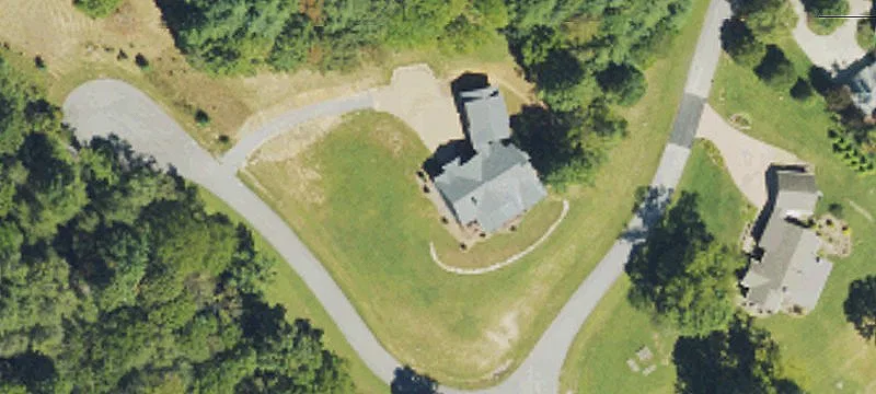 98 Londonderry Cir