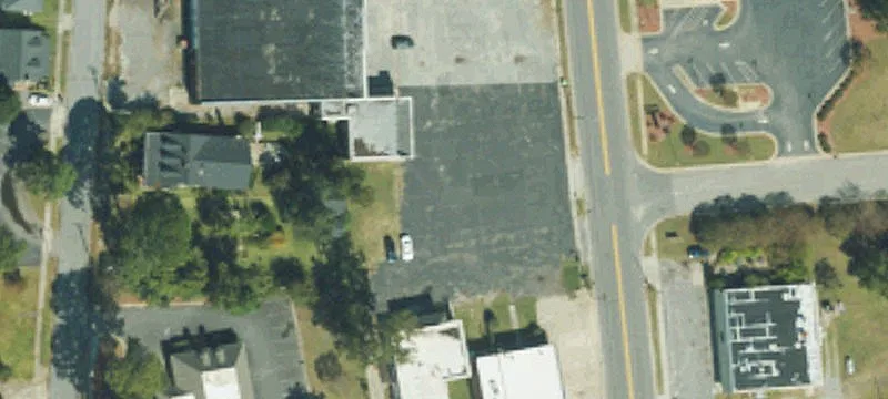 Main St