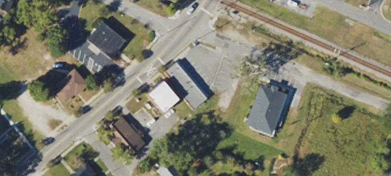 302 Main St