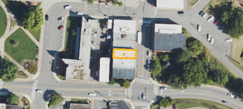 24 Main St