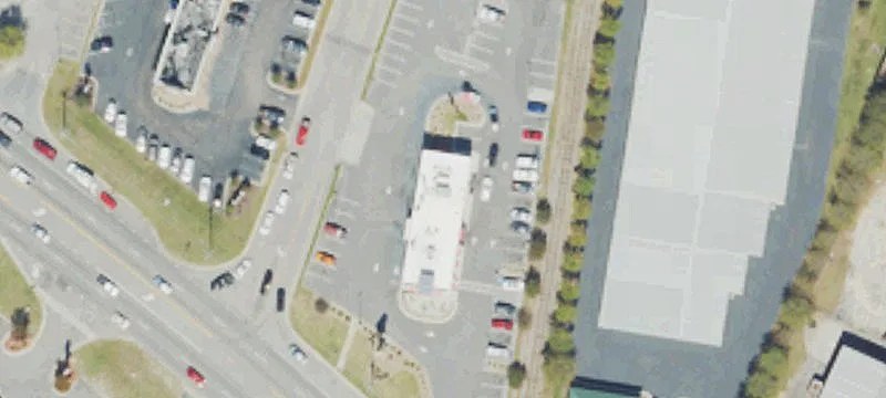 2000 Roberts Ave