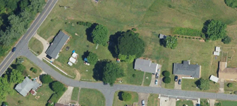 Crestview Dr