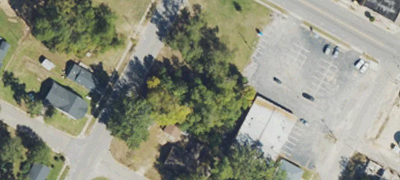 402 Main St