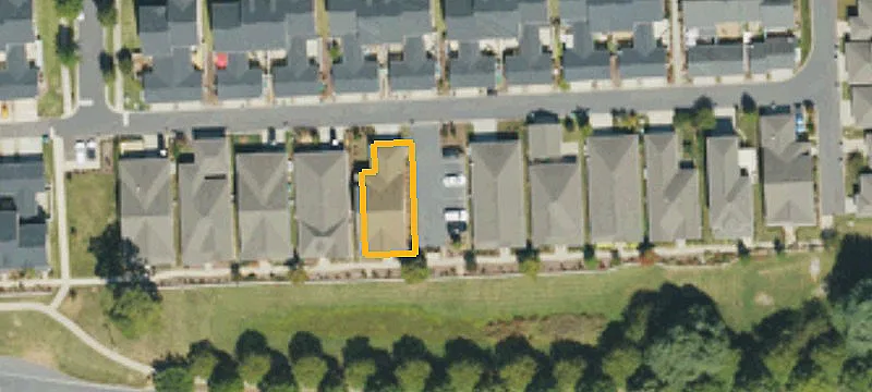 4225 Courtly Ln