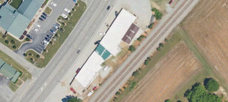 3001 Main St
