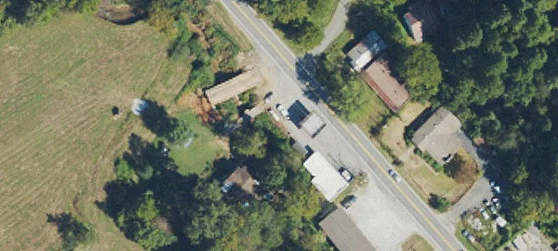 702 Bat Cave Rd