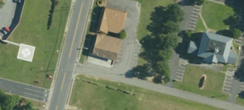 402 Main St