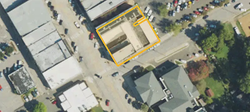 135 Main St
