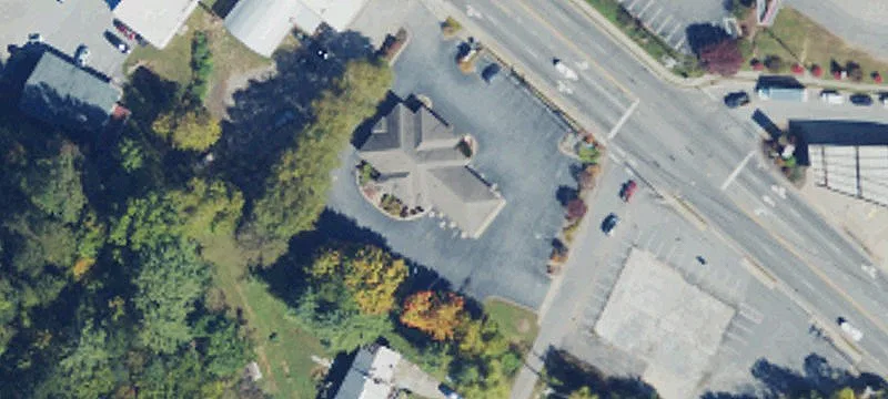 498 Main St