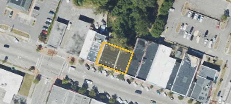 132 Broad St