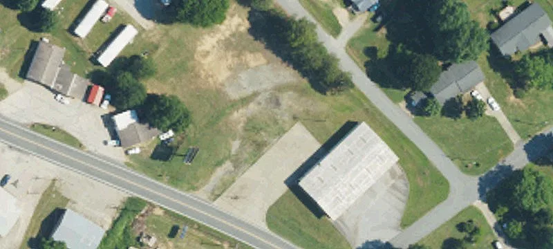 355 Us Hwy 221a