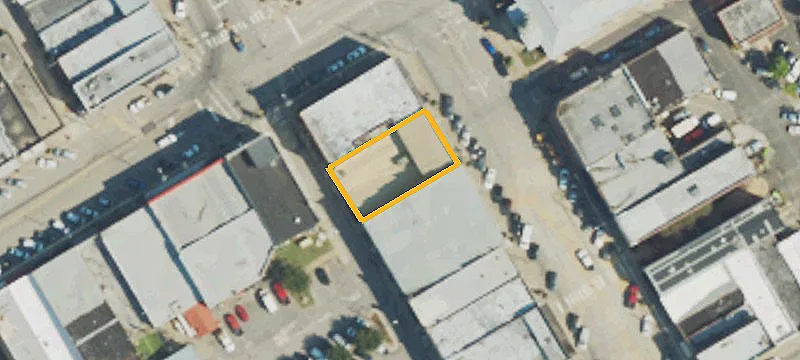 106 Main St