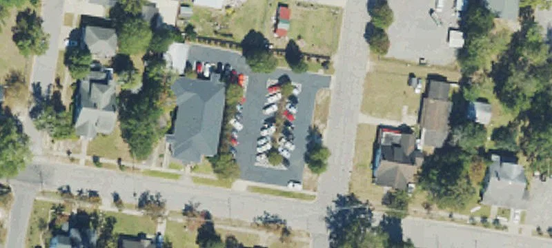 Mclean St