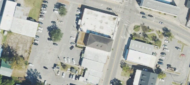 751 4th Ave