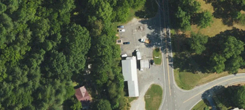 Hwy 221
