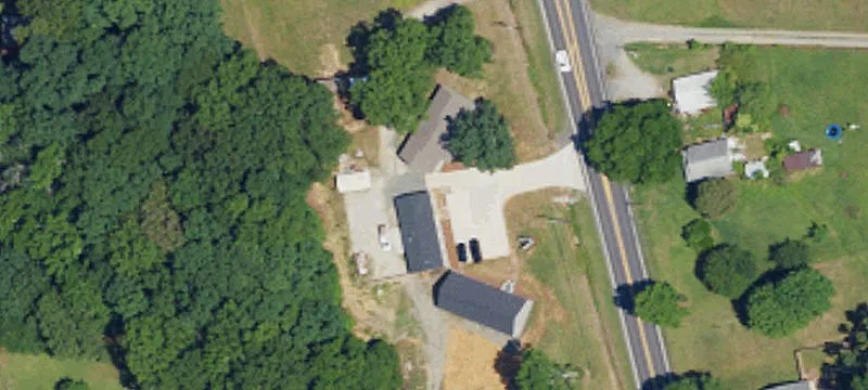 8250 Hwy 52