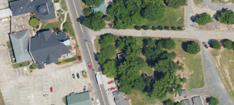 204 Main Gq St