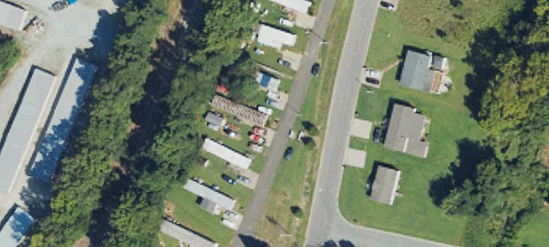 210 Woody St