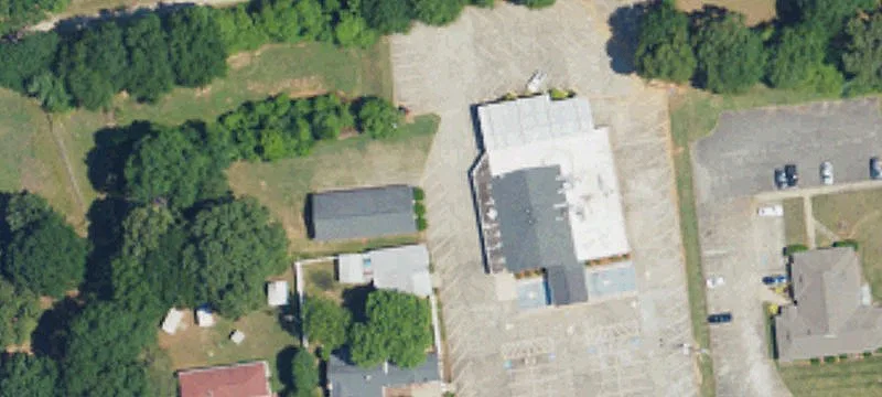 1251 Us Hwy 221a