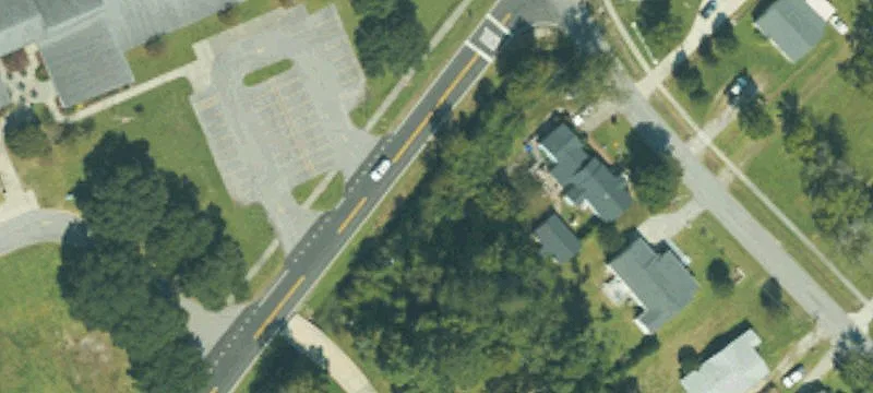 101 Cres Dr