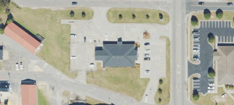 100 Walnut St